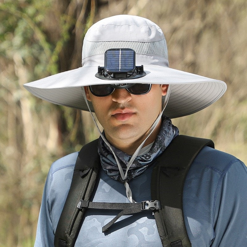 Chapeau rafraîchissant à énergie solaire avec ventilateur intégré