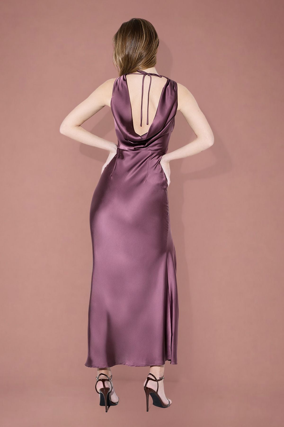 https://mediahub.prettylittlething.com/bpp06599_dusty%20rose_xl_2