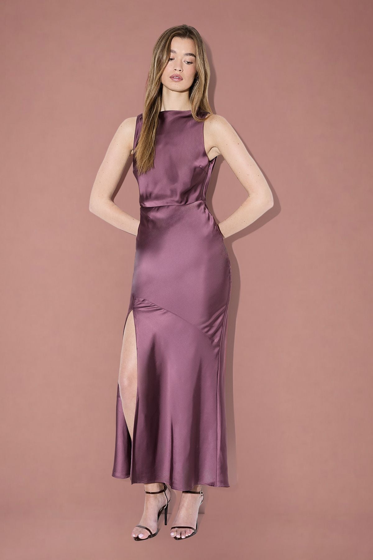 https://mediahub.prettylittlething.com/bpp06599_dusty%20rose_xl