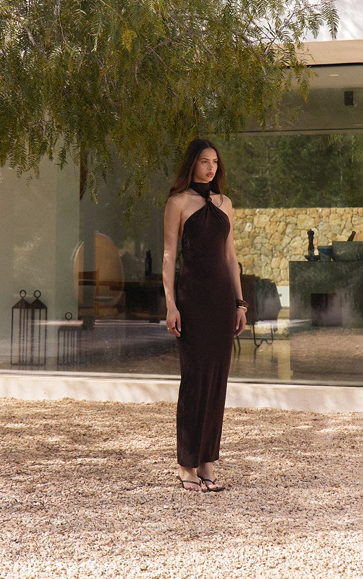 https://mediahub.prettylittlething.com/cnm5911_dark%20chocolate_xl