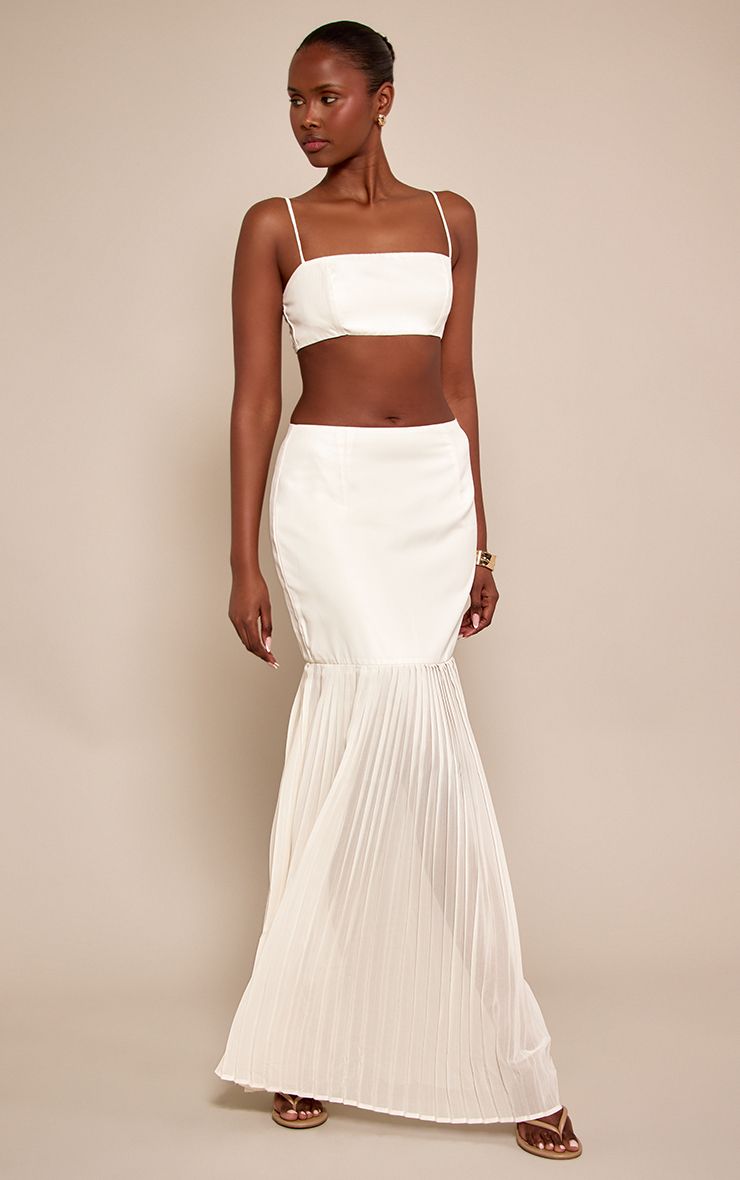 https://mediahub.prettylittlething.com/cnp7754_cream_xl_3